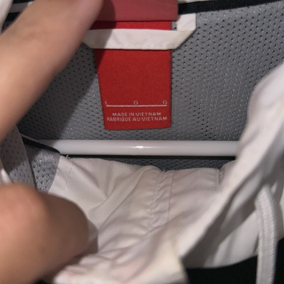 Nike zip up Windbreaker - Picture 2 of 7